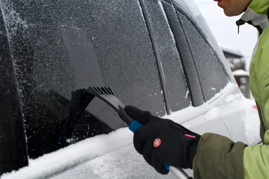 Cómo quitar el hielo del limpiaparabrisas